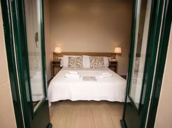 Hotel Kalima Caldes D'Estrach Zewnętrze zdjęcie